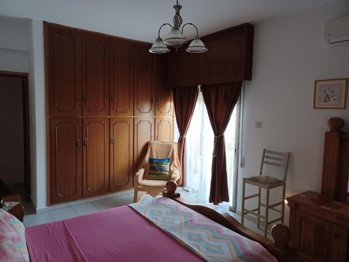 Shared Top 1St Floor Villa ليماسول المظهر الخارجي الصورة