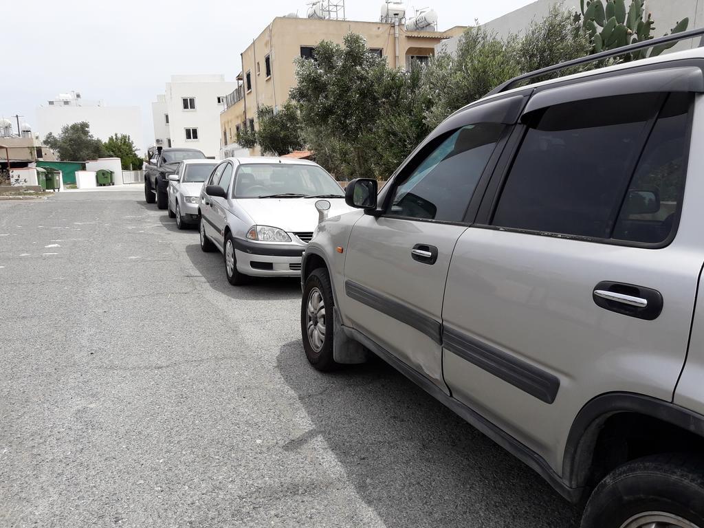 Shared Top 1St Floor Villa ليماسول المظهر الخارجي الصورة