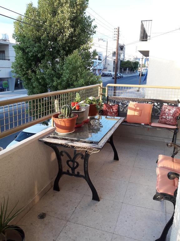 Shared Top 1St Floor Villa ليماسول المظهر الخارجي الصورة